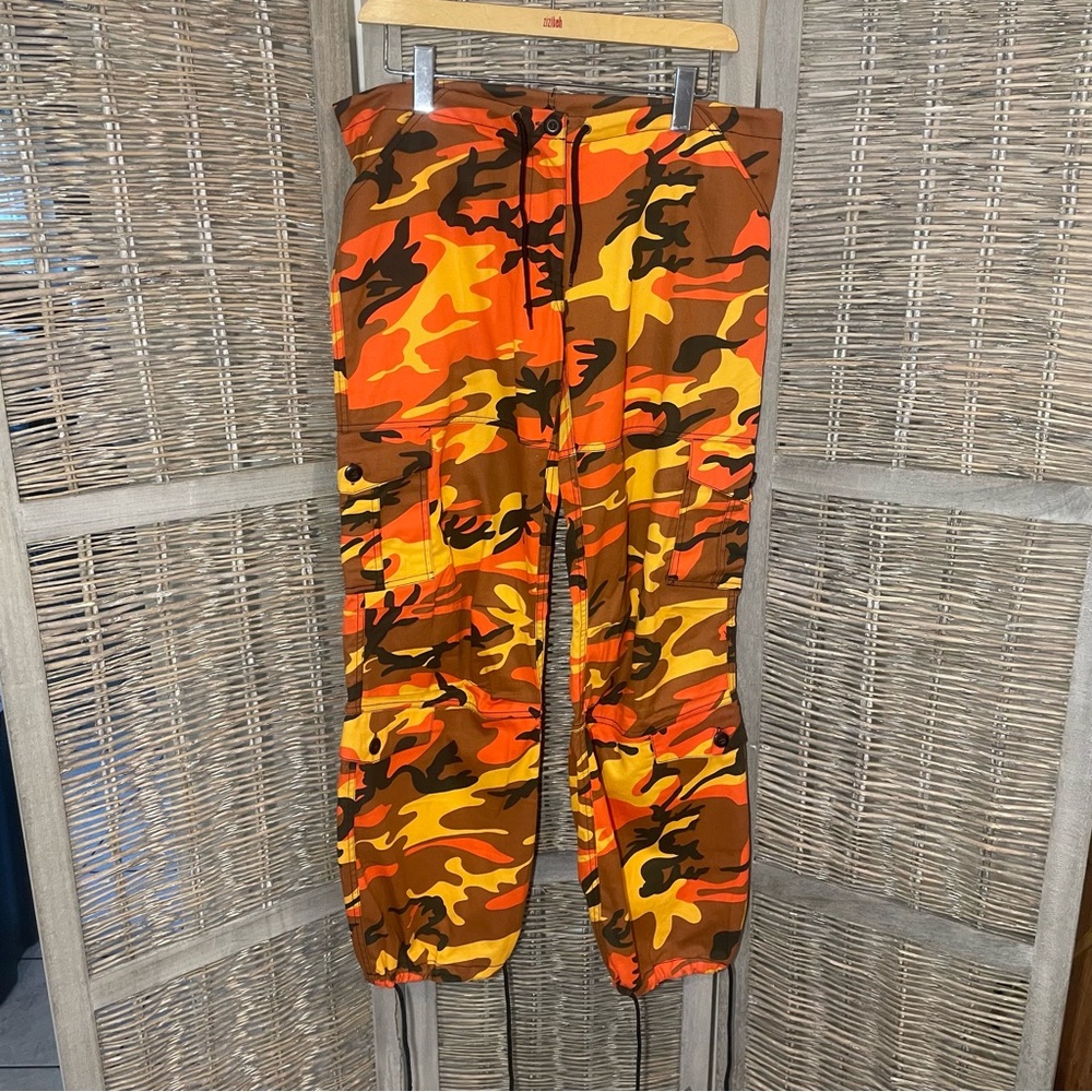 Rothco orange camo cargo pants - Small